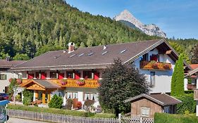 Hotel Franziska Mittenwald