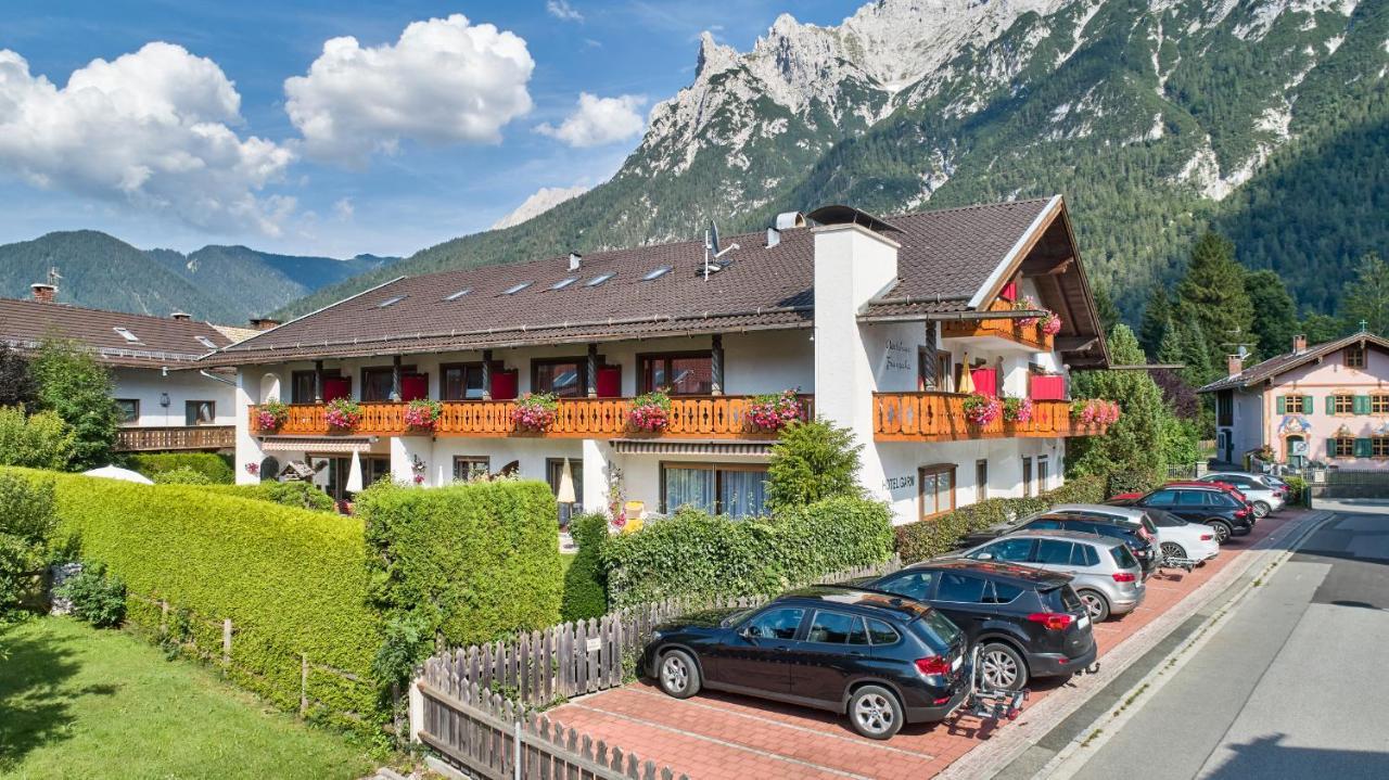 Hotel Franziska Mittenwald Exterior photo